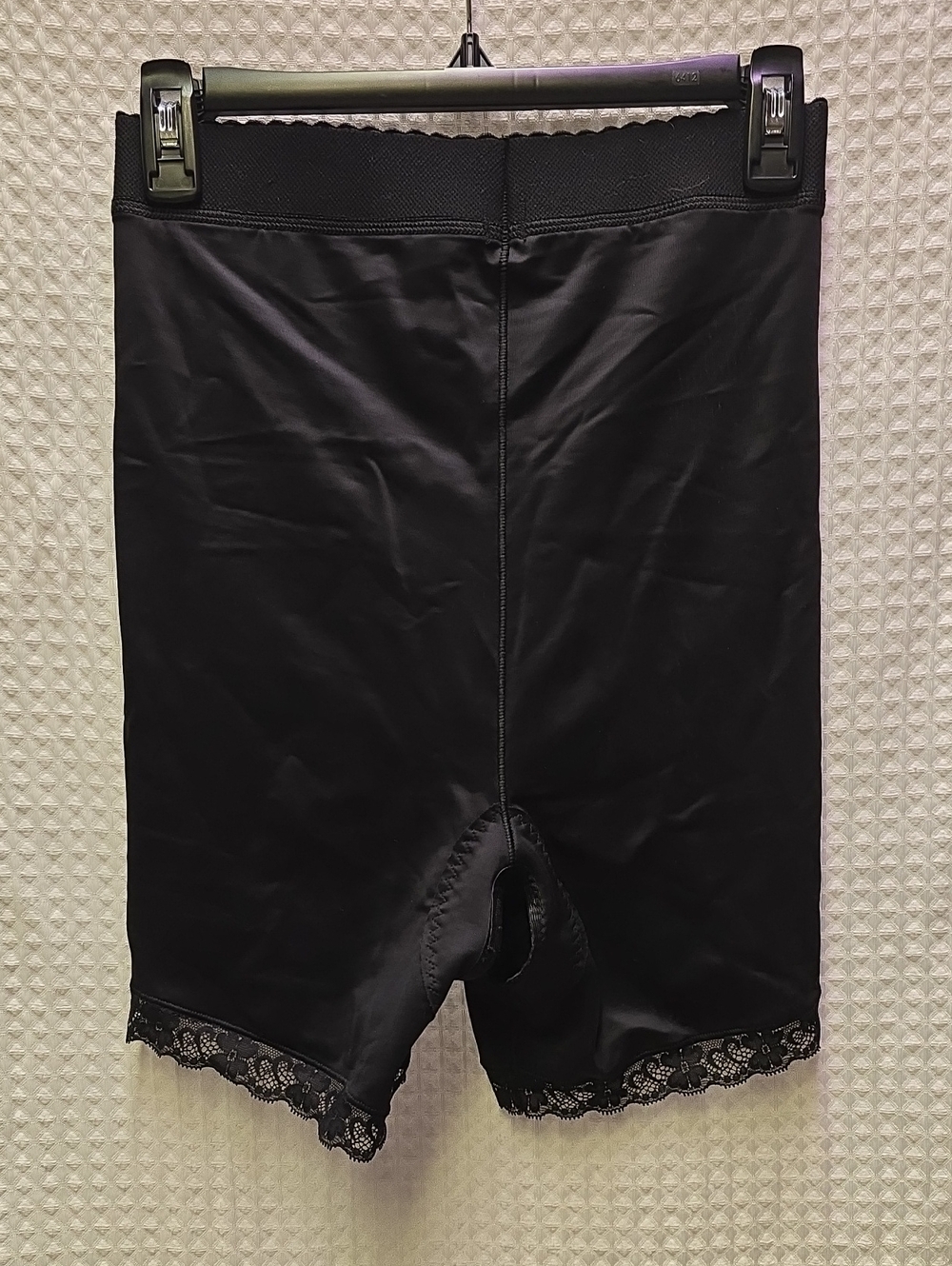 Sculptures Shapewear With Tummy Control Size Large